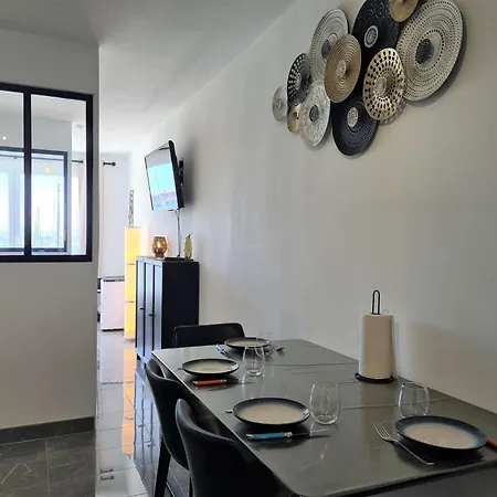 4 Couchages Cap D'agde Ct800-070